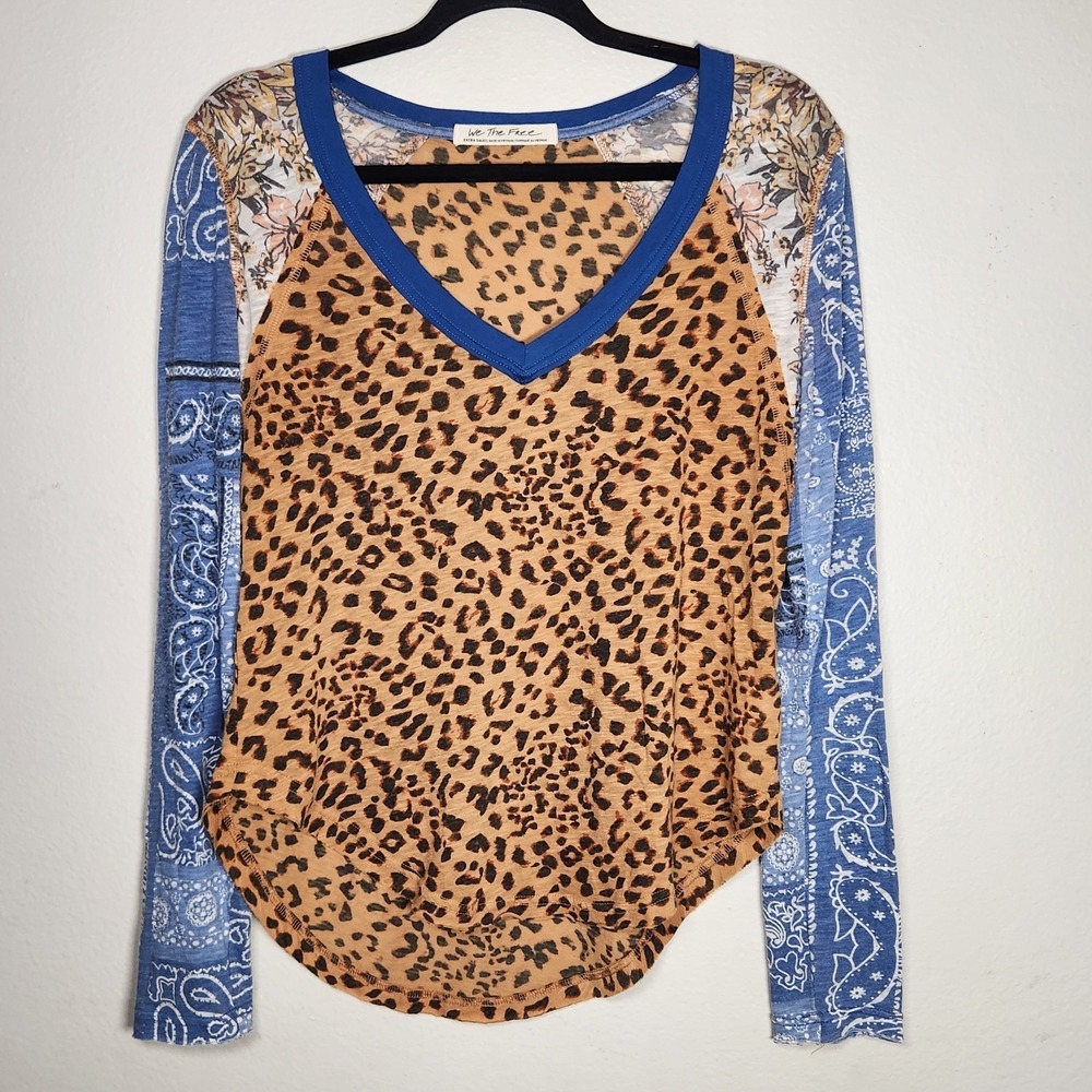 Free People Friday Night Long Sleeve Tee Womens XS Floral Animal Print Top Read